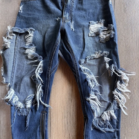 One Teaspoon KINGPINS CROPPED BOYFRIEND JEANS Size 24 - Picture 2 of 9